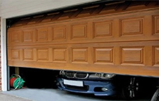 Sectional Overhead Garage door