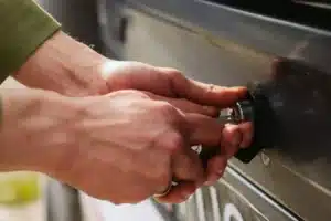 automotive locksmith